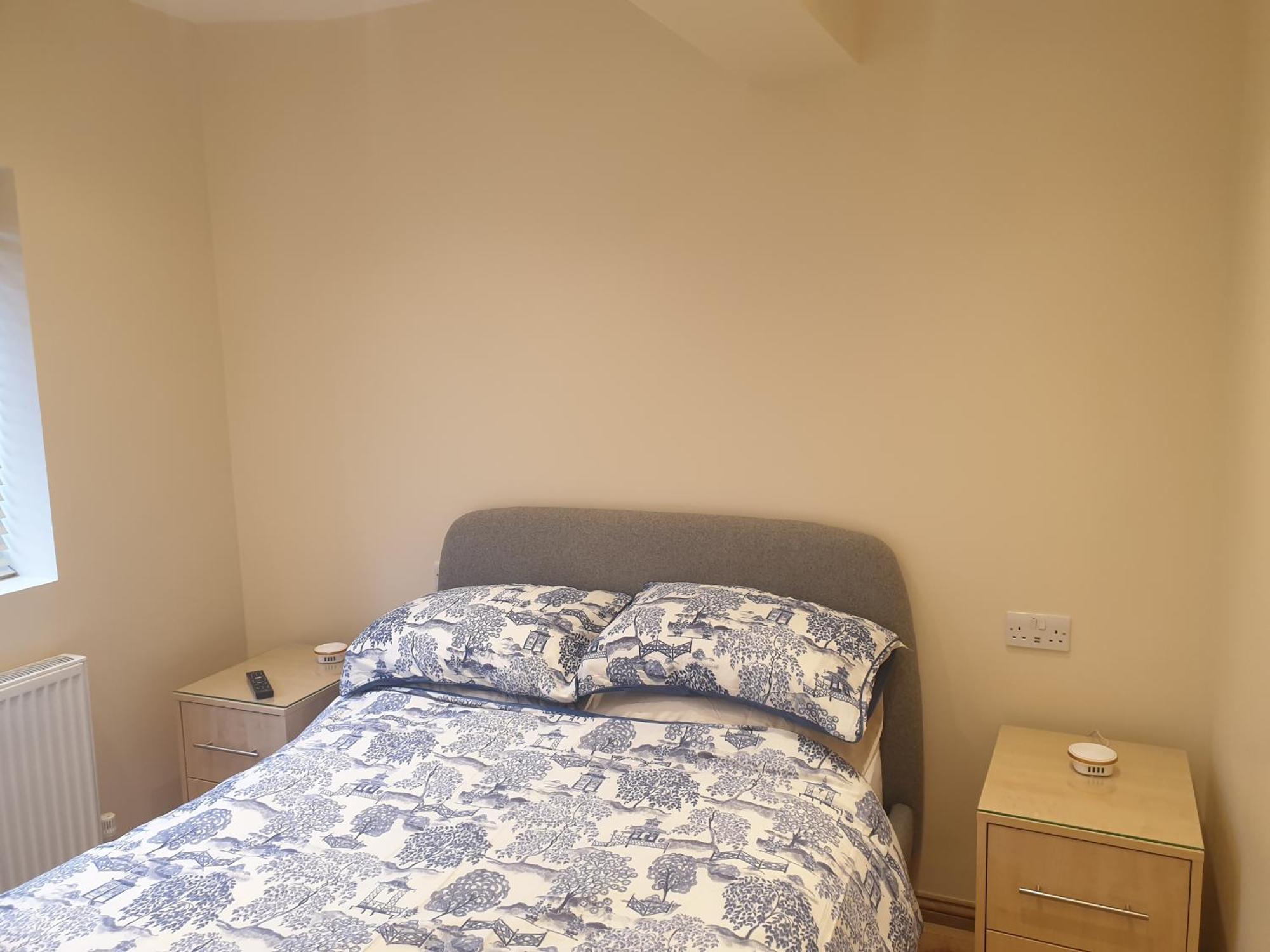 London Luxury Apartments 3 Bedroom Sleeps 8 With 3 Bathrooms 4 Mins Walk To Tube Free Parking Ilford Ngoại thất bức ảnh